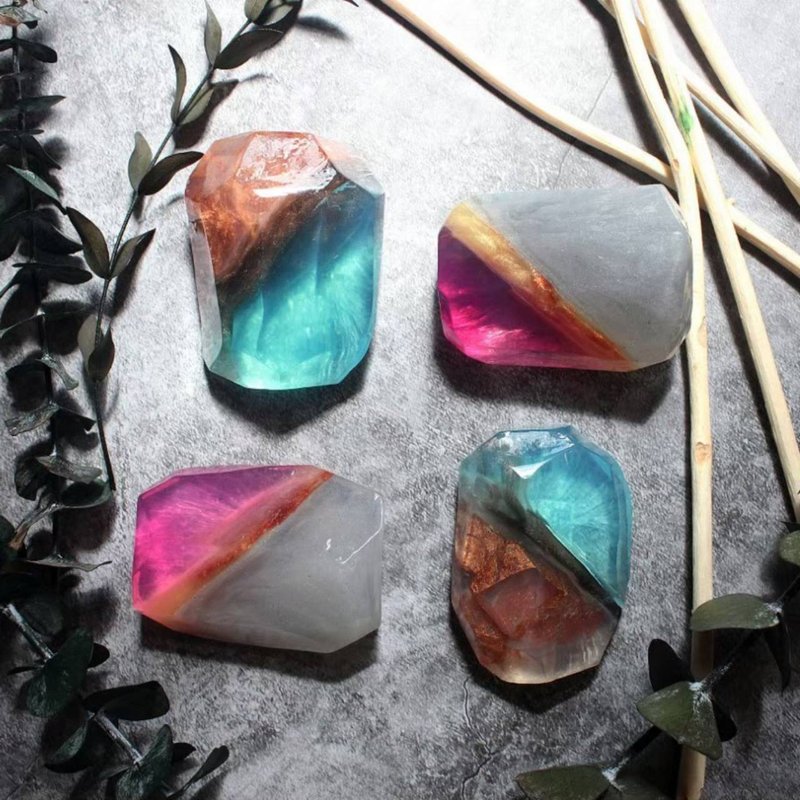 【Kaohsiung Field】Made after work| Crystal Ore Gemstone Soap - อื่นๆ - วัสดุอื่นๆ 