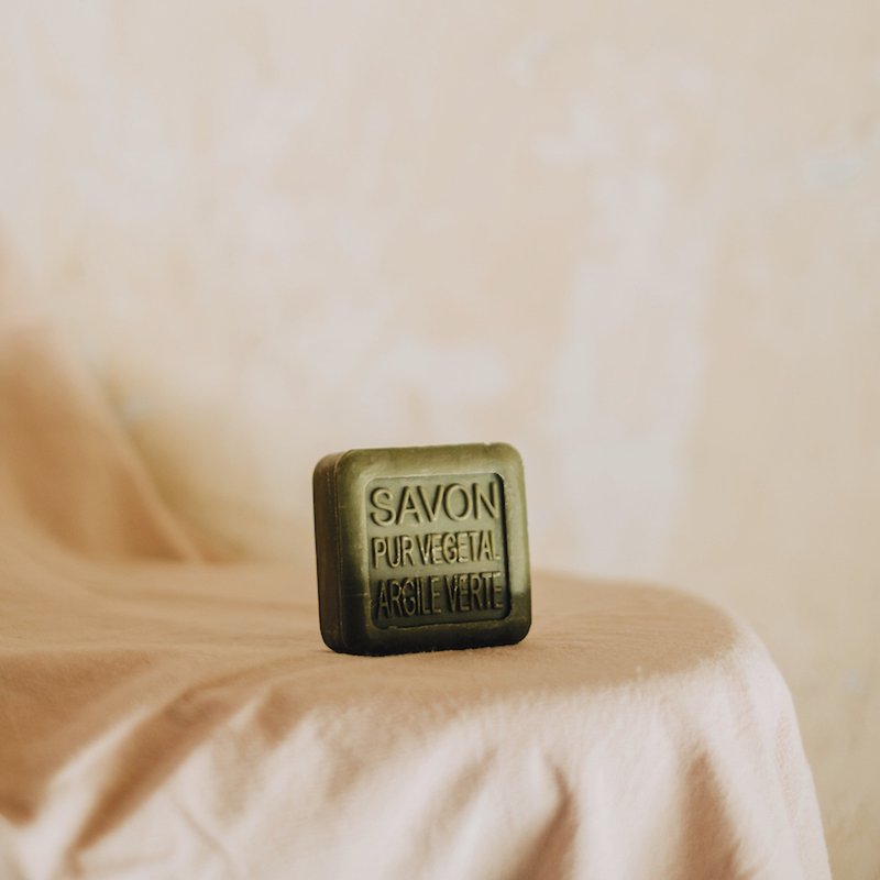 法國 La Savonnerie de Nyons 抗皺綠礦泥潔顏皂 - 肥皂/手工皂 - 其他材質 綠色