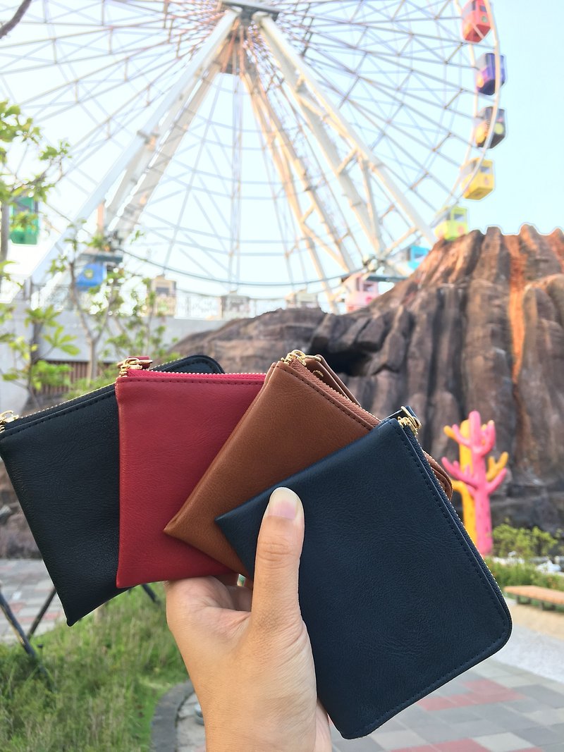 Hand-made gift pocket small wallet - กระเป๋าสตางค์ - วัสดุกันนำ้ หลากหลายสี