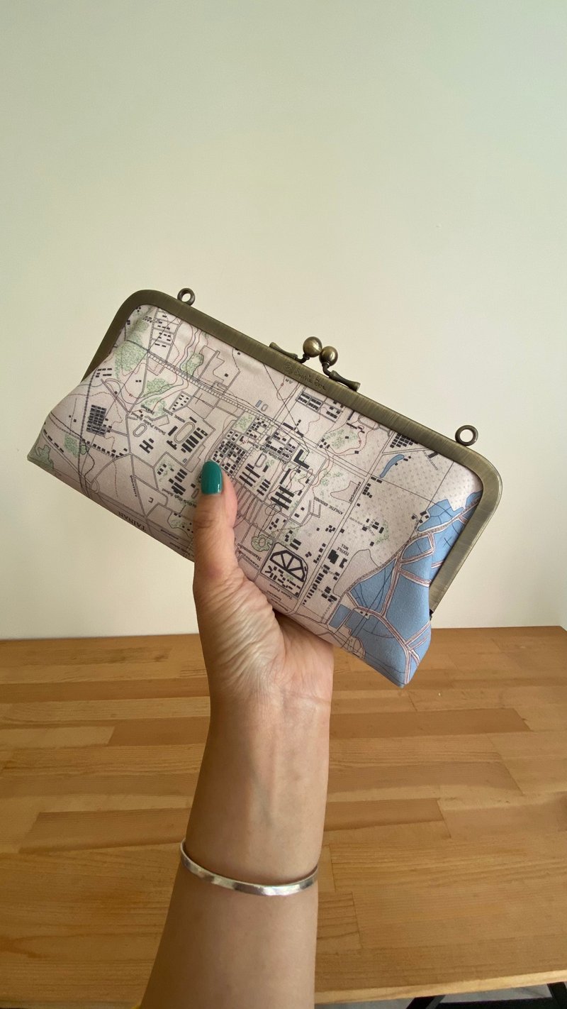 Long Wallet, Kisslock Frame Purse ,double Kisslock Frame - Clutch Bags - Cotton & Hemp Blue