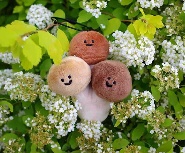 雨過山オリジナル ブナシメジのぬいぐるみキーホルダー かわいいキノコ