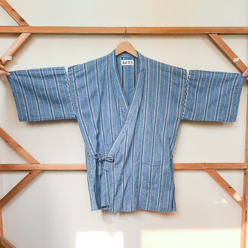 Kimono / Sky Blue Jinbei (Stripes) - เสื้อแจ็คเก็ต - ผ้าฝ้าย/ผ้าลินิน สีน้ำเงิน