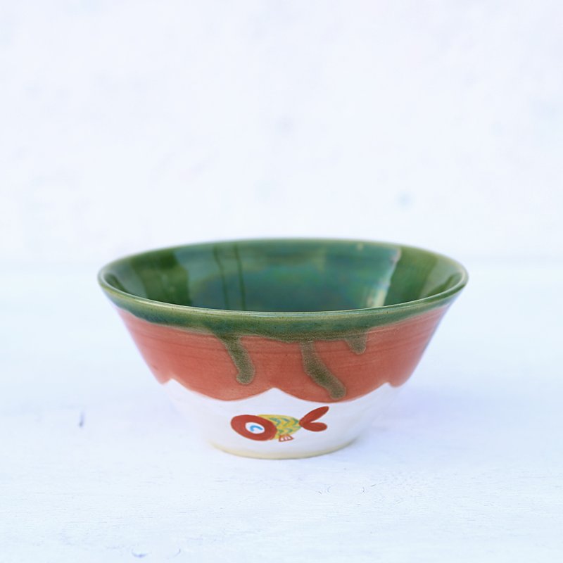 Oribe glaze and red goldfish picture bowl yellow - ถ้วยชาม - ดินเผา สีเขียว