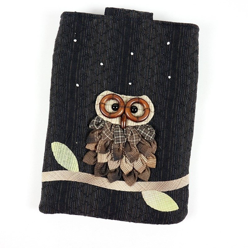 Carry bag Storage bag - retro stereo owl (black) - กระเป๋าเครื่องสำอาง - ผ้าฝ้าย/ผ้าลินิน สีดำ