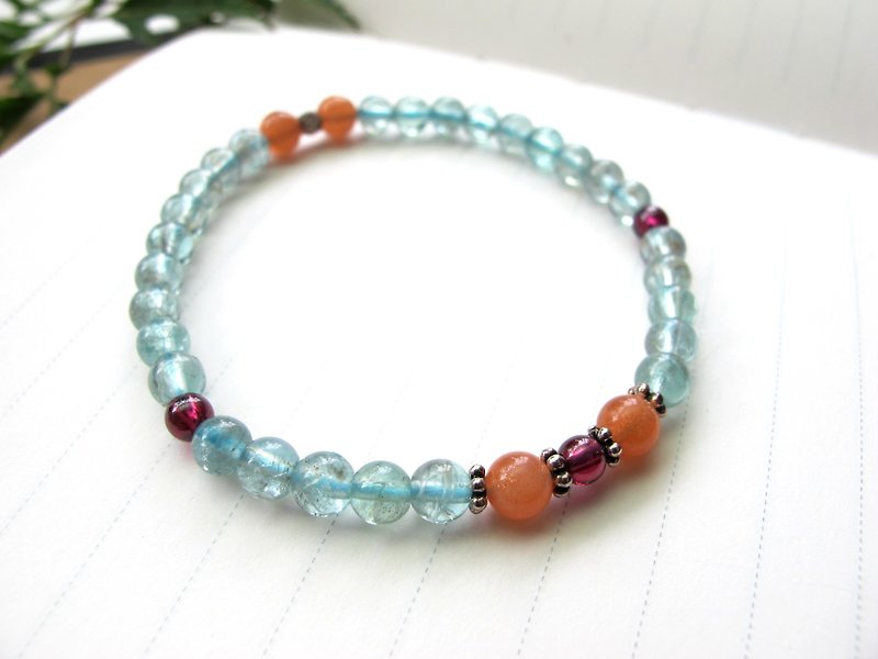 [Carrot on the water] Sun Stone x Apatite x Purple Tooth x925 Silver - Handmade Natural Stone - Bracelets - Crystal Multicolor