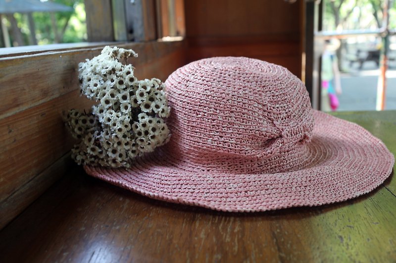 ChiChi Handmade-Handmade Pink Bow Girly Hat-Hand Knitted-Outing/Light Travel/Birthday Gift - หมวก - กระดาษ สึชมพู
