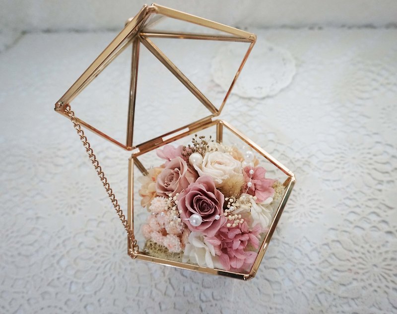 Not withered. Eternal flowers romantic glass house*exchange gift*Valentine's Day*wedding*birthday gift * graduation - ตกแต่งต้นไม้ - พืช/ดอกไม้ สึชมพู