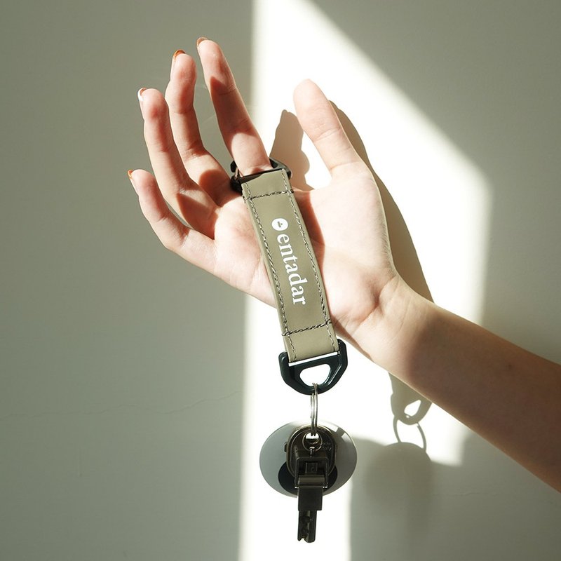 Breakwater Key Ring - Plastic Steel Version - กระเป๋าเดินทาง/ผ้าคลุม - วัสดุกันนำ้ สีกากี