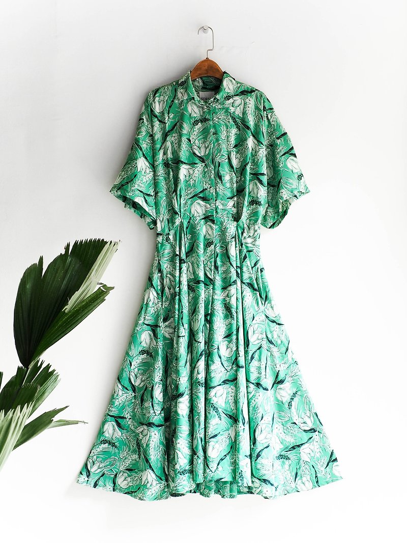 River Hill - Aomori lake green girl vacation antique-piece silk dress overalls oversize vintage dress - ชุดเดรส - ผ้าไหม สีเขียว