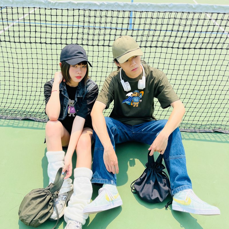 [Waveform Chronicle] Black Tide Original Design - Soft Cotton Comfort Adult Tee - เสื้อยืดผู้ชาย - ผ้าฝ้าย/ผ้าลินิน ขาว