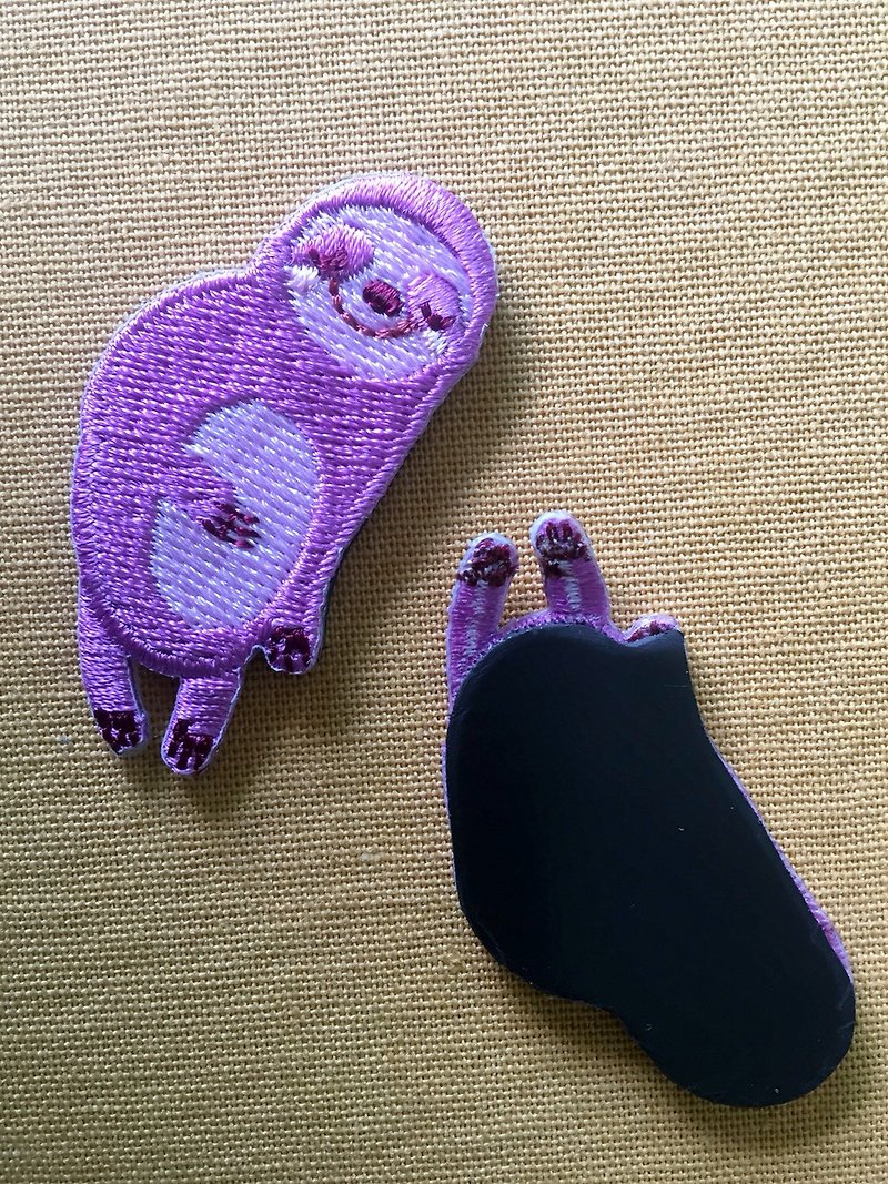 布繡磁鐵 大樹懶系列 倒頭睡樹懶(單個) - 磁石貼/磁鐵 - 繡線 