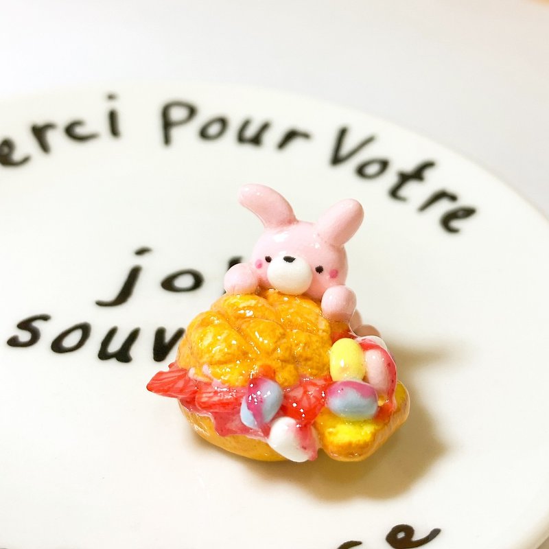 草莓冰淇淋菠蘿麵包兔兔 - 磁石貼/磁鐵 - 黏土 多色