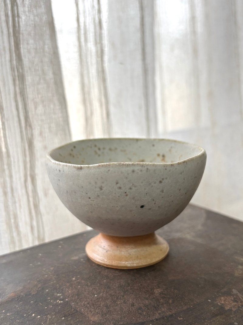 陶作家 - 柴燒白釉高腳杯 茶杯 - 茶具/茶杯 - 陶 