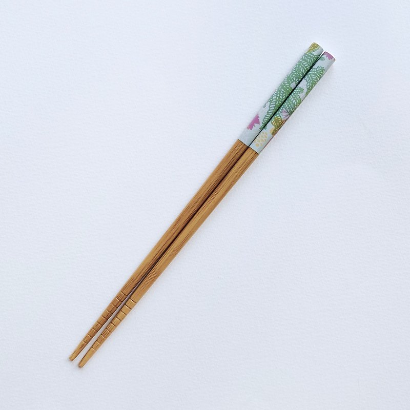 Fern Pattern Bamboo Chopsticks-Selaginella doederleinii - ตะเกียบ - ไม้ไผ่ สีเขียว
