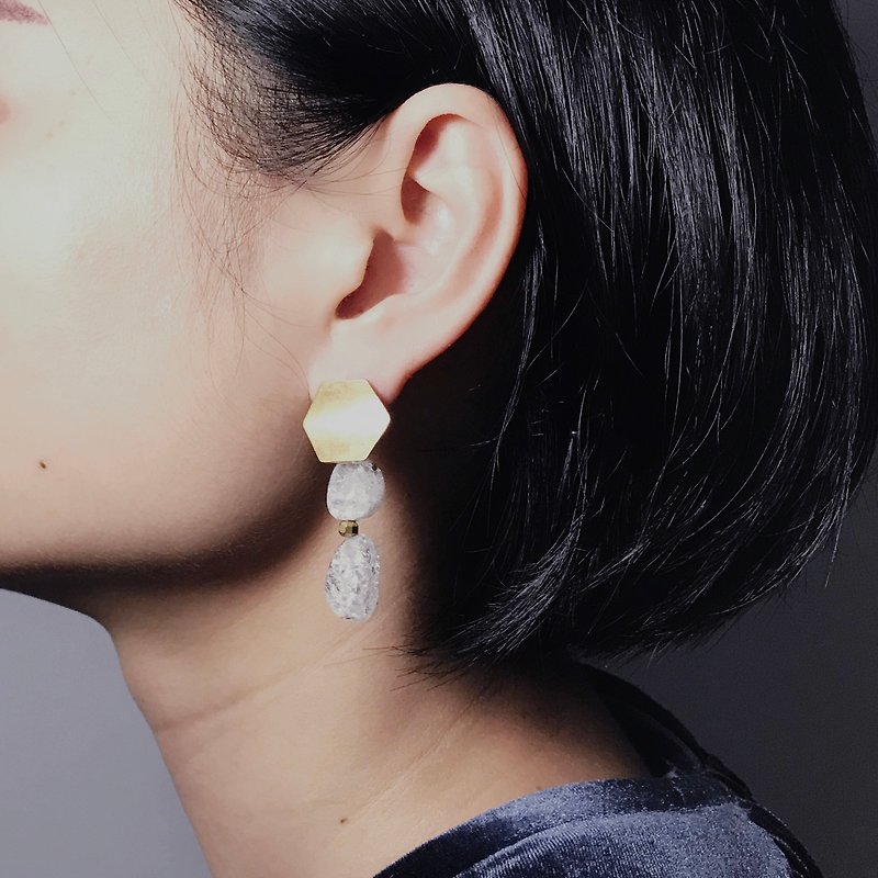 •Chunyu•Glass Earrings - Earrings & Clip-ons - Copper & Brass White