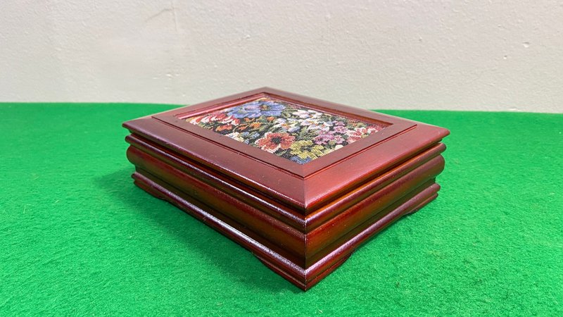 木製首飾盒 手工製作的堅固紀念品 記憶飾品 復古箱子。 - 禮物盒/包裝盒 - 木頭 咖啡色