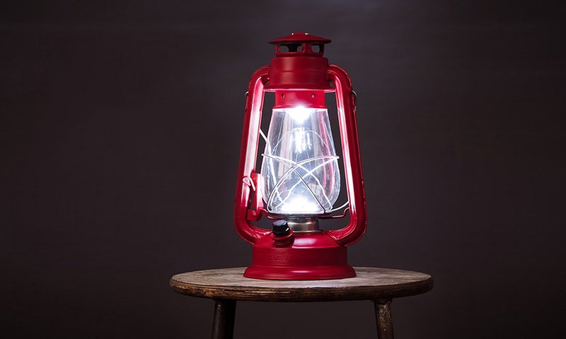 Gentlemen's Hardware Hurricane Lamp 懷舊造型防風燈 - 燈具/燈飾 - 其他金屬 紅色