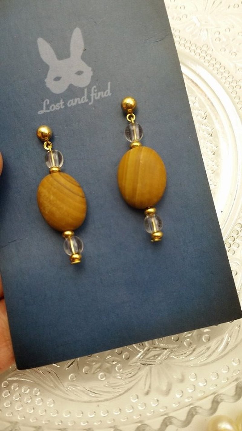 [] Lost and find wood stone copper beads white crystal earrings - ต่างหู - เครื่องเพชรพลอย สีนำ้ตาล