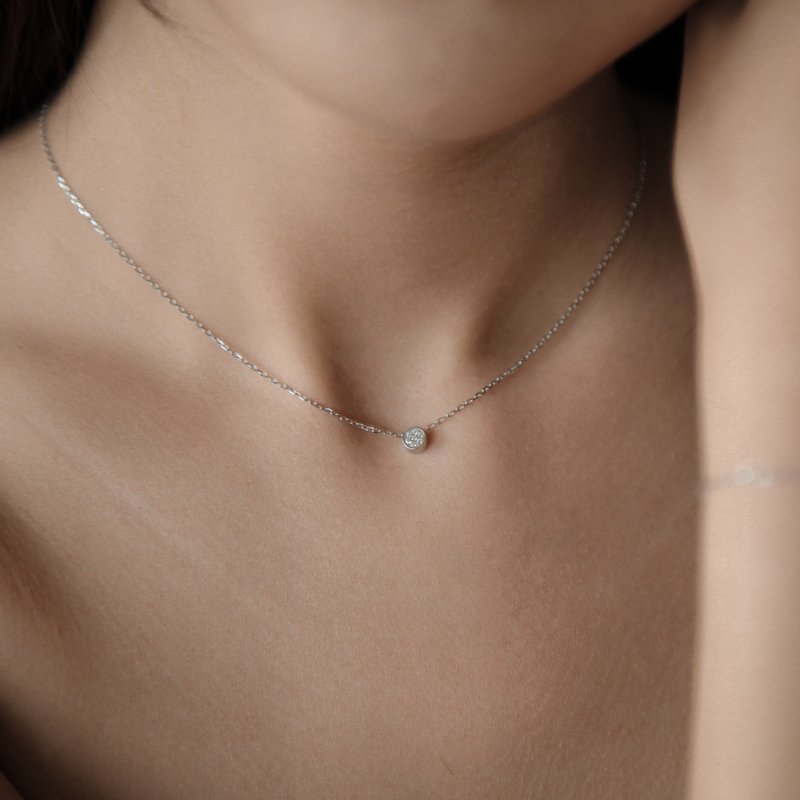 Brilliant diamond-like sterling silver necklace | Temperament and texture. clavicle chain - สร้อยคอ - เงินแท้ 