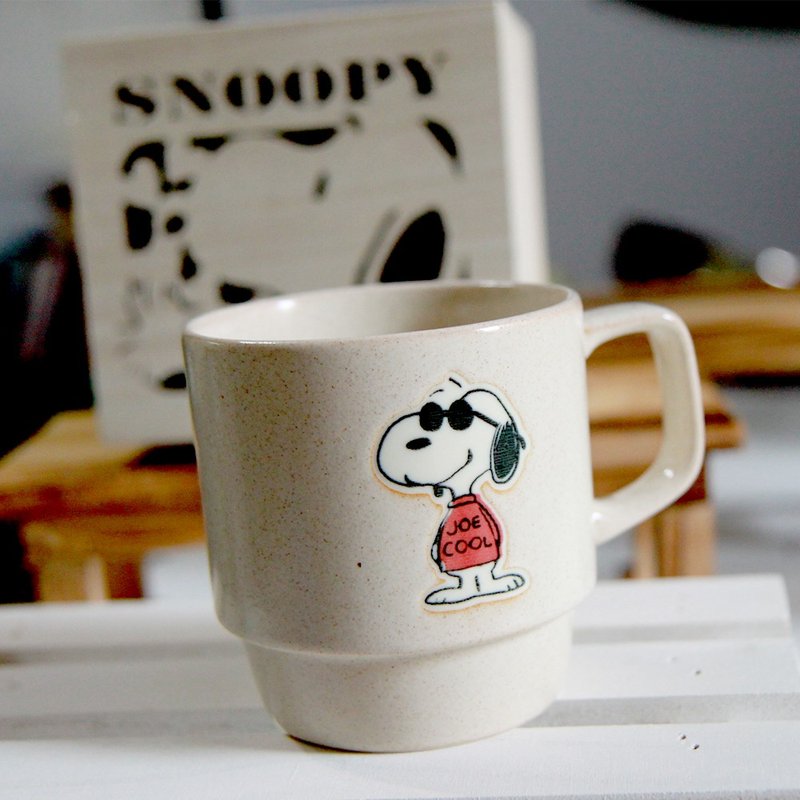 [Graduation Season/Free Shipping/Special Offer] Snoopy Stacking Mug with Wooden Box (Handmade White) - แก้วมัค/แก้วกาแฟ - ดินเผา ขาว