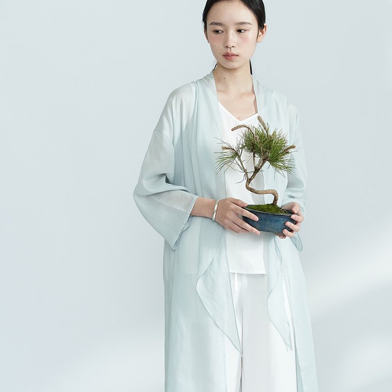 海鹽藍輕薄透天絲防曬長衫 文人雅士袍 空調衫 SH200151 - 女上衣/長袖上衣 - 其他材質 藍色
