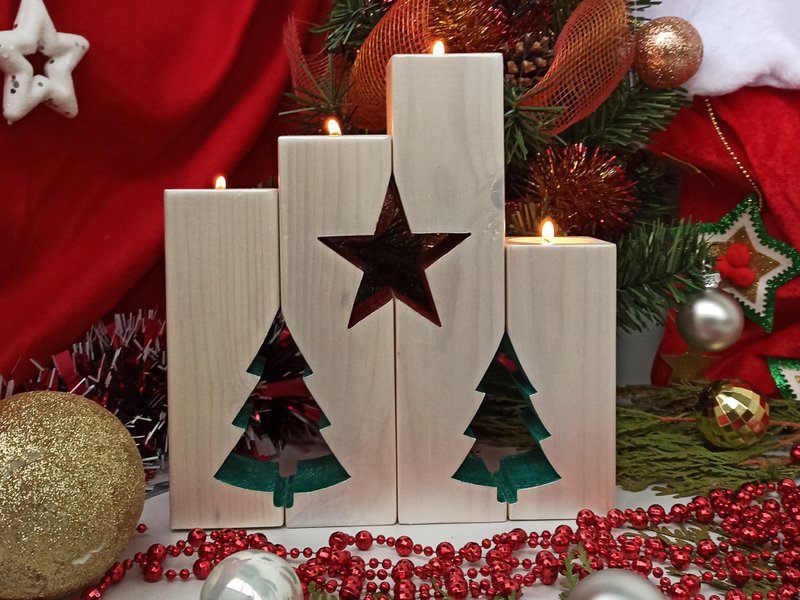 Christmas Tealight Candle Holder Set of 4 Wooden Candlesticks - เทียน/เชิงเทียน - ไม้ สีเงิน