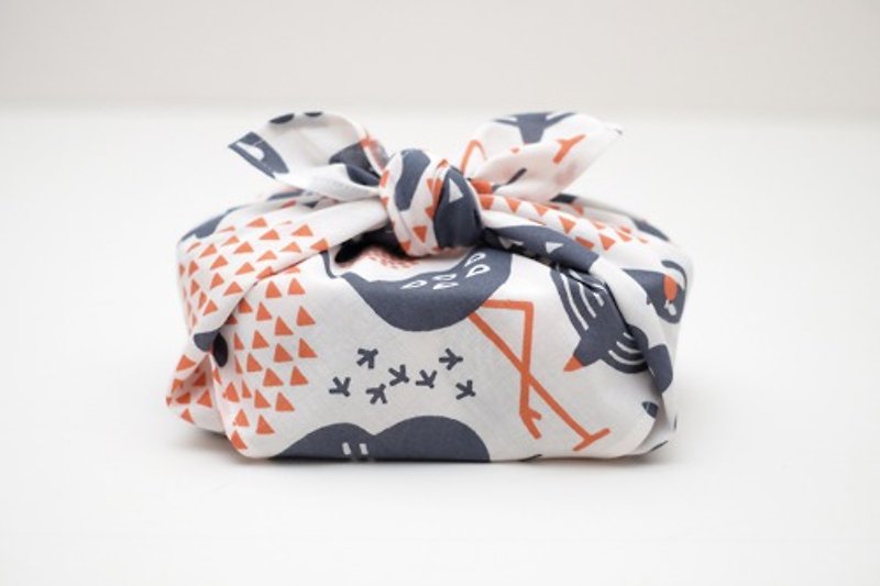 Handkerchief / bento wrapping birds - ผ้าเช็ดหน้า - ผ้าฝ้าย/ผ้าลินิน 