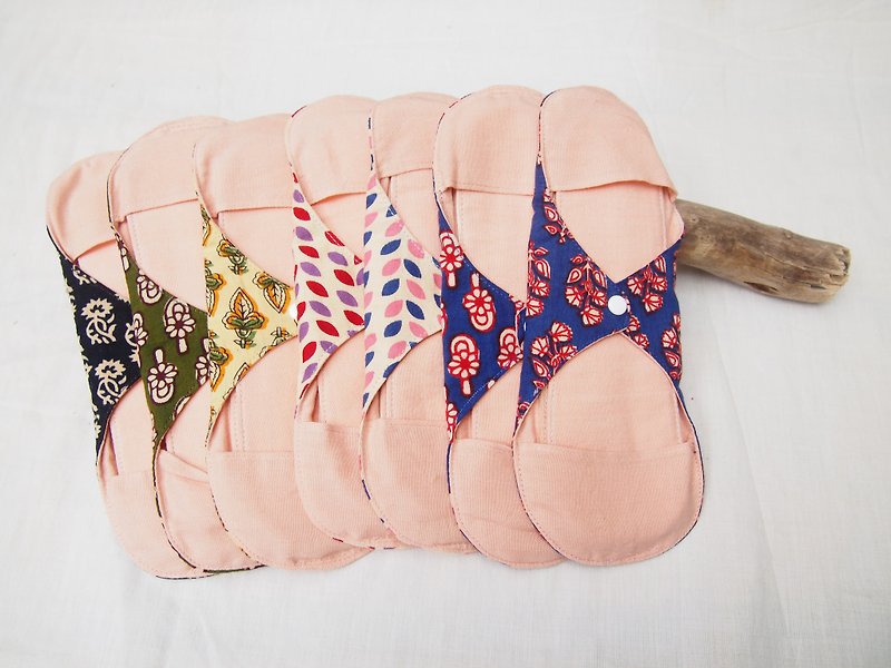 Day Pads with inserts - Feminine Products - Cotton & Hemp Multicolor