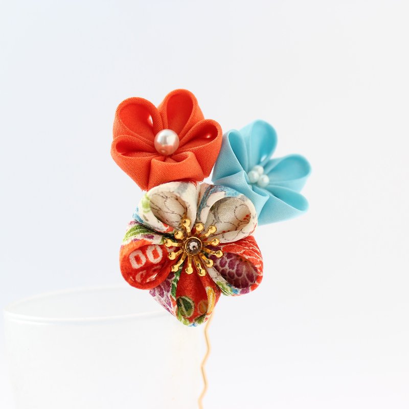 japanese taste kanzashi flower hair ornament - Hair Accessories - Silk Orange