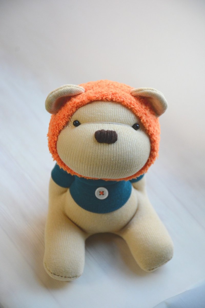全手縫自然風襪子娃娃~橘帽蜂蜜熊 - 玩偶/公仔 - 棉．麻 橘色