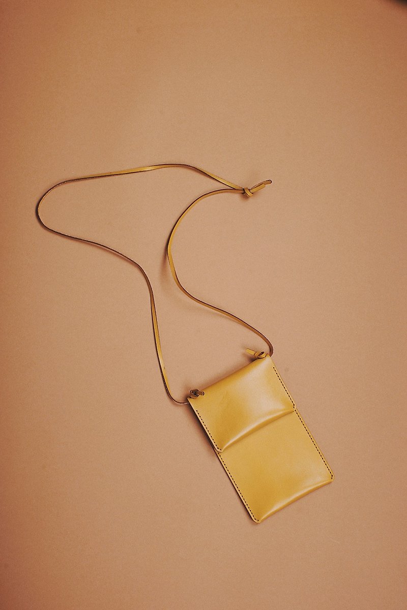 Fete vegetable tanned ginger yellow mini bag crossbody mini bag phone bag - กระเป๋าแมสเซนเจอร์ - หนังแท้ สีส้ม