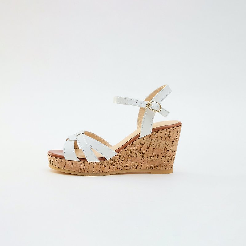 | New arrivals, be the first to get it | Miss Lucy leather high-heeled wedge sandals pearl white - รองเท้าส้นสูง - หนังแท้ ขาว