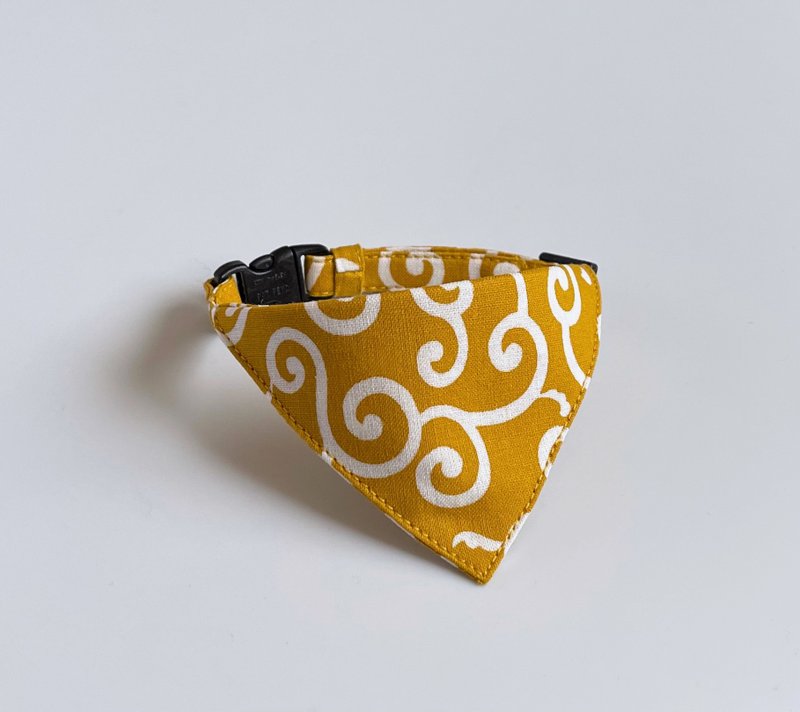 Arabesque pattern x ocher bandana collar cat collar cat collar - Collars & Leashes - Cotton & Hemp Yellow