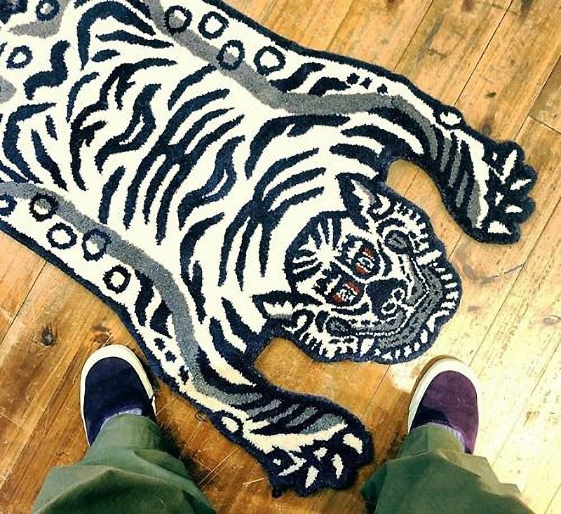 Detail White Tibetan Tiger Rug Limited Tibetan White Tiger Blanket - Rugs & Floor Mats - Other Materials White