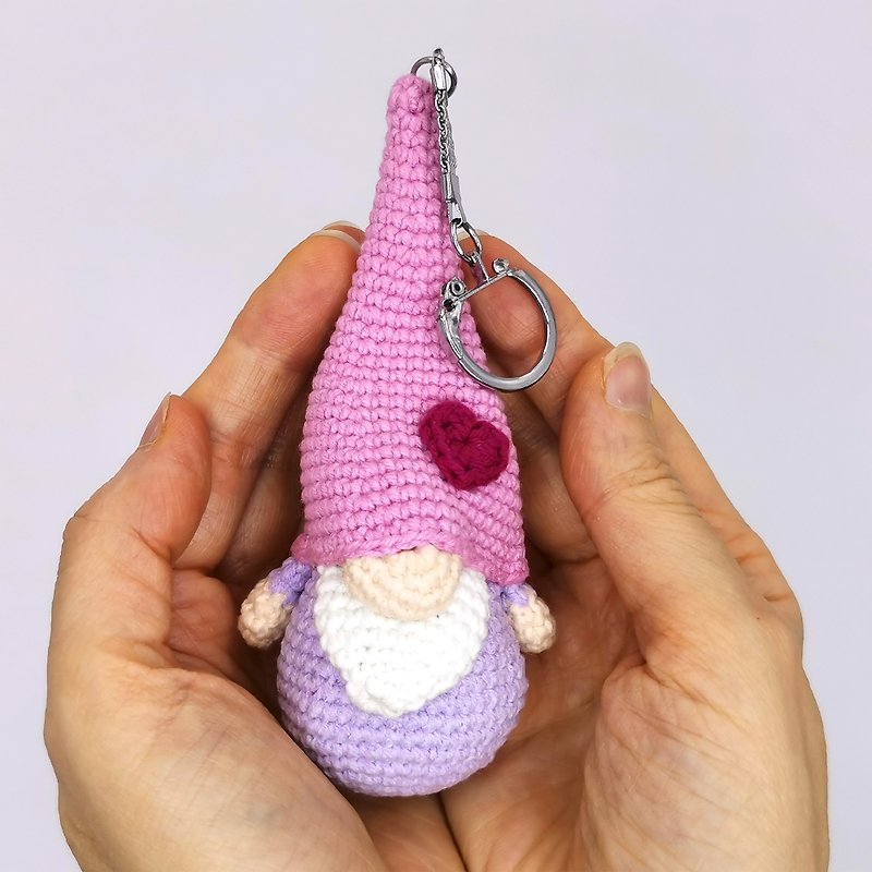 Mini gnome keychain pattern PDF Digital delivery gnome tutorial, Valentine gnome - เย็บปัก/ถักทอ/ใยขนแกะ - วัสดุอื่นๆ 