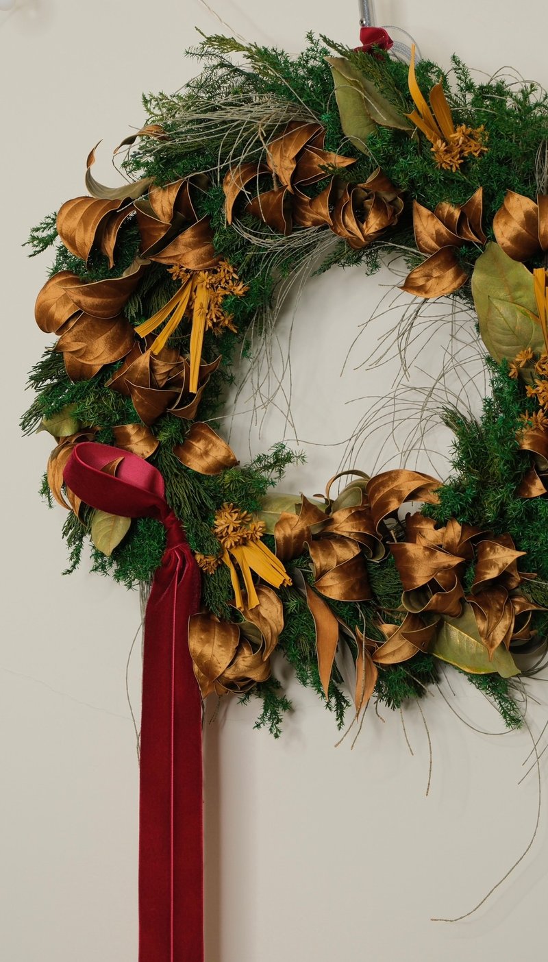 Glowing Everlasting Cedar Vintage Christmas Wreath - ช่อดอกไม้แห้ง - พืช/ดอกไม้ 