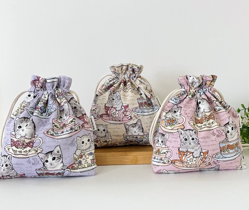 Drawstring bag/storage bag - French blue porcelain cat - กระเป๋าหูรูด - ผ้าฝ้าย/ผ้าลินิน 