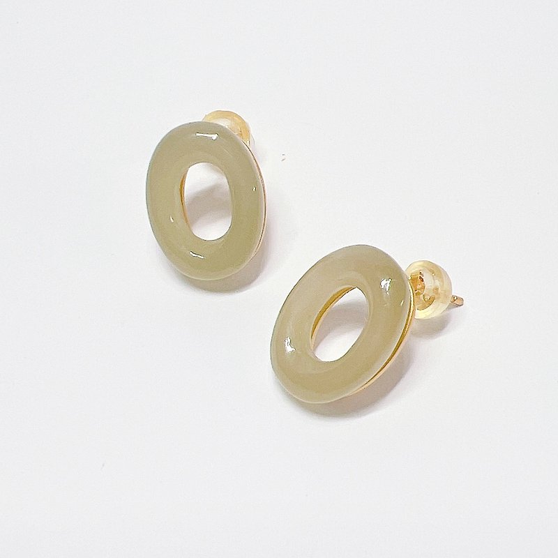 Unprecious series_natural Hetian sapphire 925 sterling silver 18K gold plated oval earrings - Earrings & Clip-ons - Jade Green