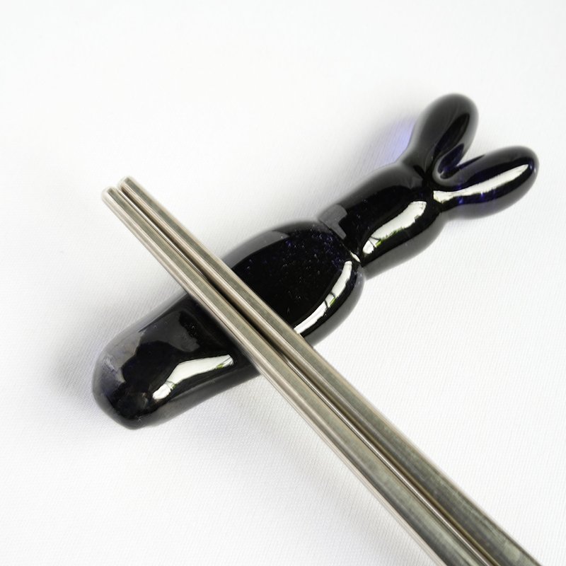 Rabbit chopstick rest/Royal purple - Chopsticks - Glass Purple