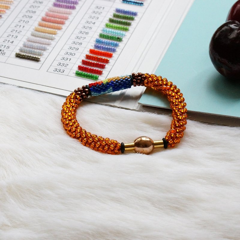 Handbraided Kumihimo Seed Beads Bracelet - สร้อยข้อมือ - แก้ว สีส้ม