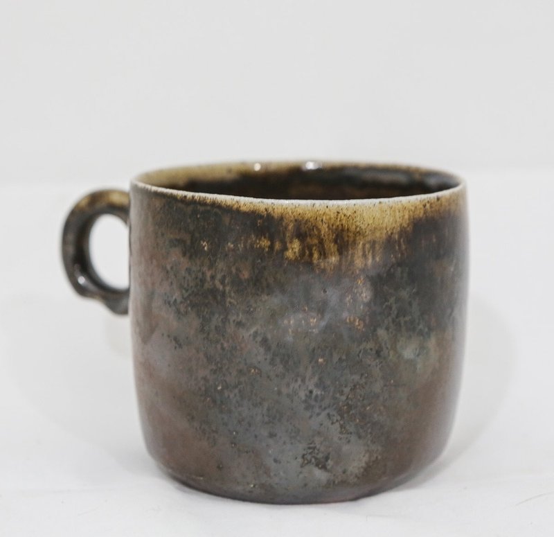 Wood fired glazed mug - Mugs - Pottery 