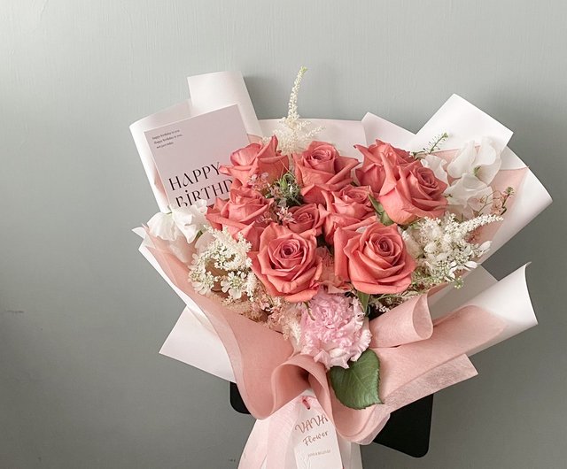 バラ　バラの花束　装飾　人工フラワー　造花　バレンタイン　母の日　　誕生日 バラ バラの花束 装飾 人工フラワー 造花 バレンタイン 母の日