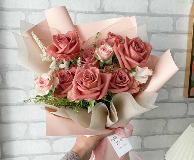 花/輸入バラの花束/バレンタインデーの花束 - ショップ VAVA Flower