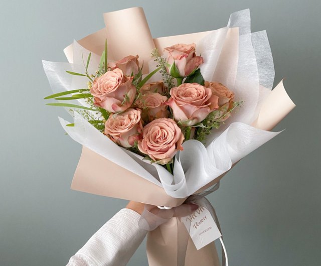 花/輸入バラの花束/バレンタインデーの花束 - ショップ VAVA Flower