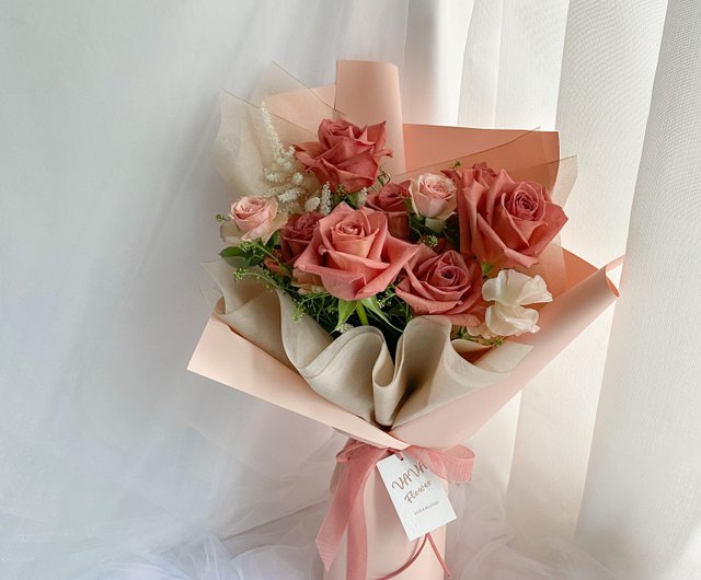 バラ　バラの花束　装飾　人工フラワー　造花　バレンタイン　母の日　　誕生日 バラ バラの花束 装飾 人工フラワー 造花 バレンタイン 母の日