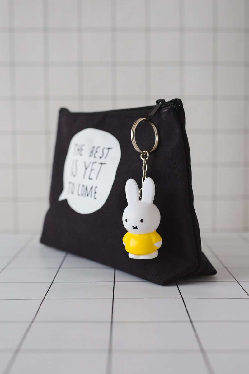 Miffy Classic Doll Keyring Charm - Yellow - ที่ห้อยกุญแจ - วัสดุอื่นๆ สีเหลือง