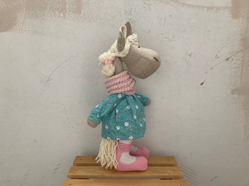 Handmade horse toy, Kids new year gift, Horse interior doll, Gift for girlfriend - 寶寶/兒童玩具/玩偶 - 亞麻 粉紅色