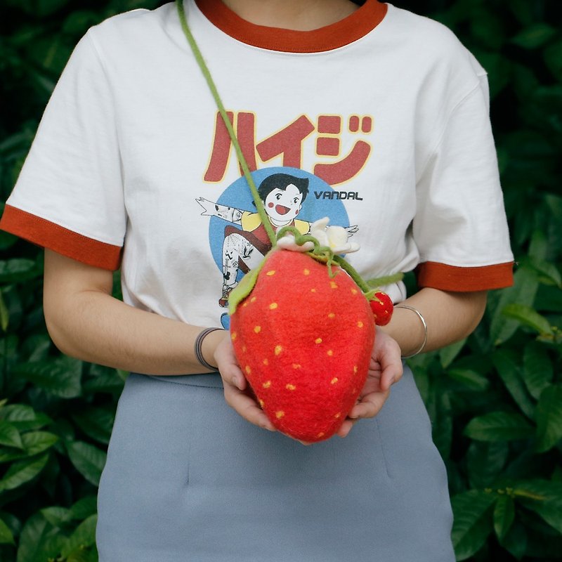 Ke Ren Handmade Wool Felt Fruit Strawberry Bag Diagonal One-shoulder Portable Female Bag Shoulder Strap Adjustable Sen Department Small Fresh - Messenger Bags & Sling Bags - Wool 