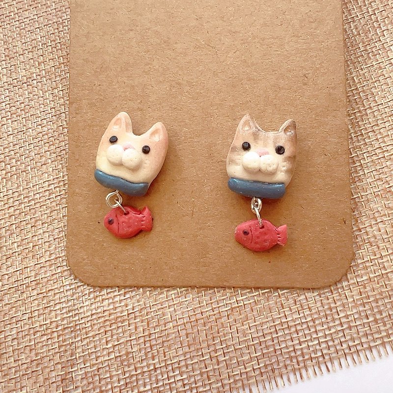 Rabbit bag cat and fish handmade soft pottery earrings, earrings, newbies, sweet price, limited time limit - Earrings & Clip-ons - Clay Multicolor