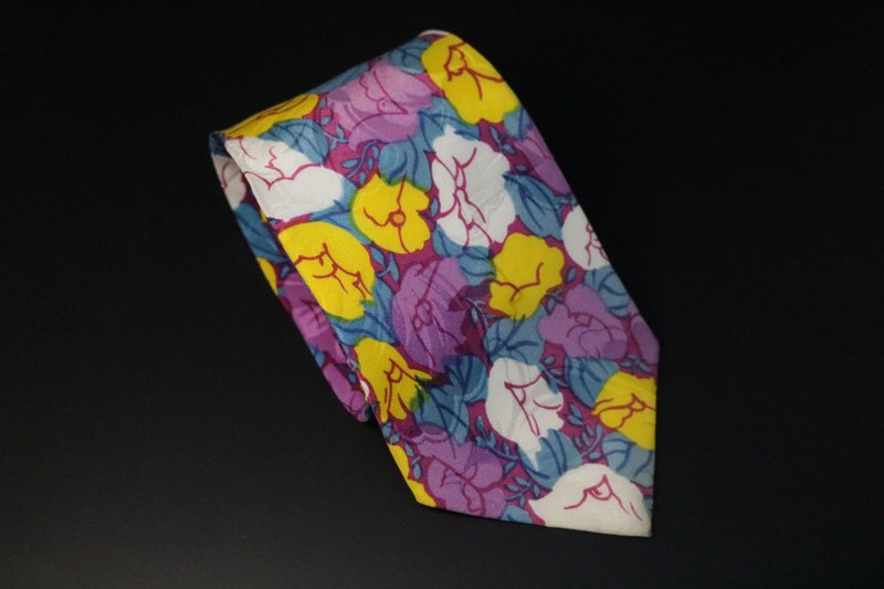 Flower World 100% silk tie with a full sense of looseness - Ties & Tie Clips - Silk Multicolor